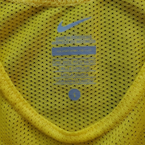 Nike TOP SKU873 - Picture 2 of 2